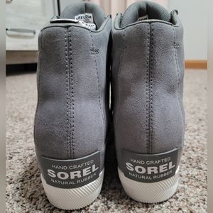 Sorel Wedge Boots Size 9 NWT